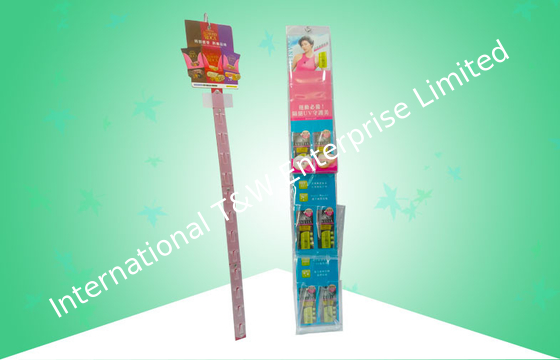 comprar Suportes de exposição plásticos do cartão ondulado do gancho com prateleira/malote pequenos online manufacture